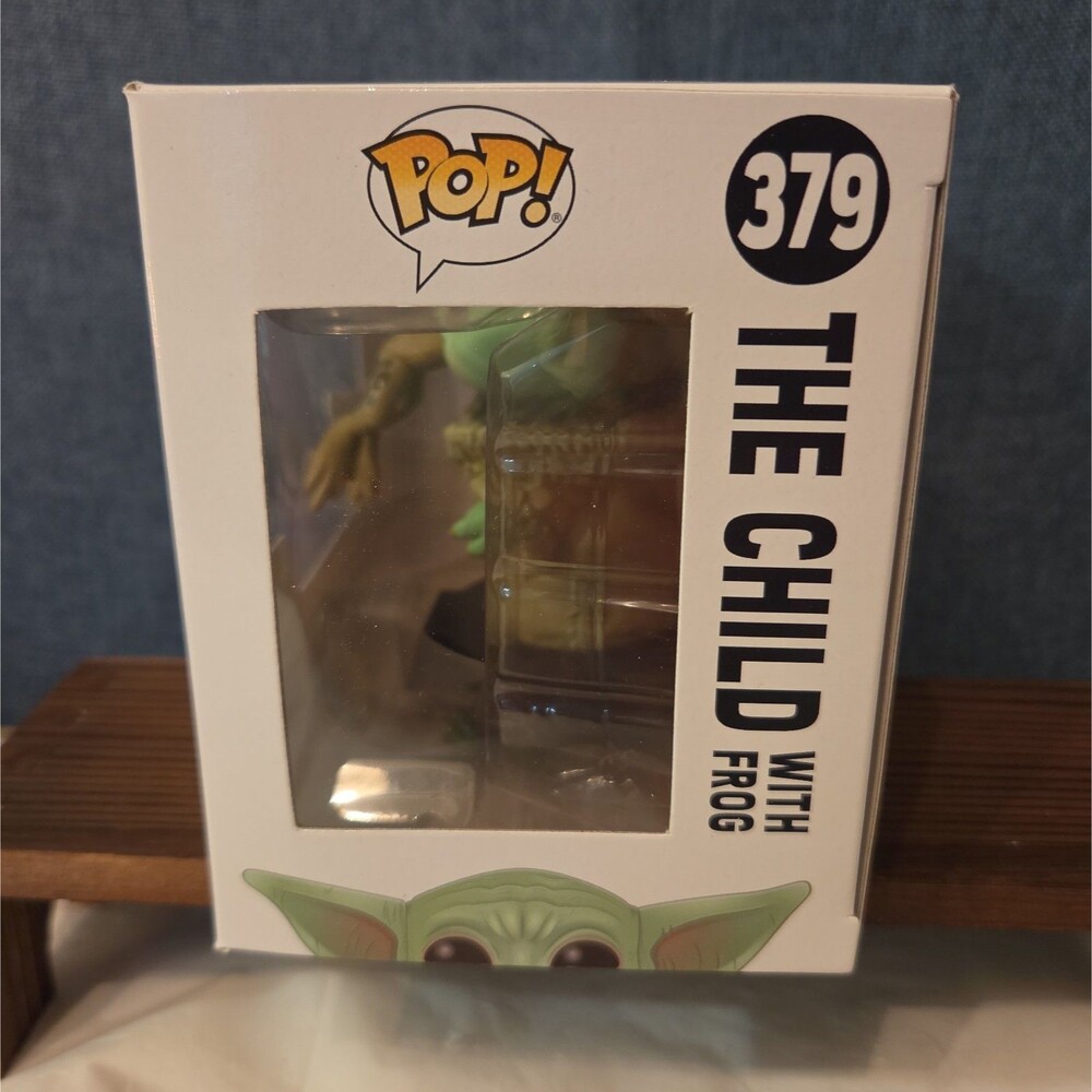Funko Pop Star Wars The Child With Frog #379 Grogu Vinyl Figure MIB - Picture 14 of 16